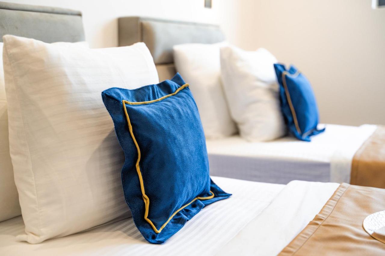 Hotel Lajka Luxury Ulcinj Bagian luar foto