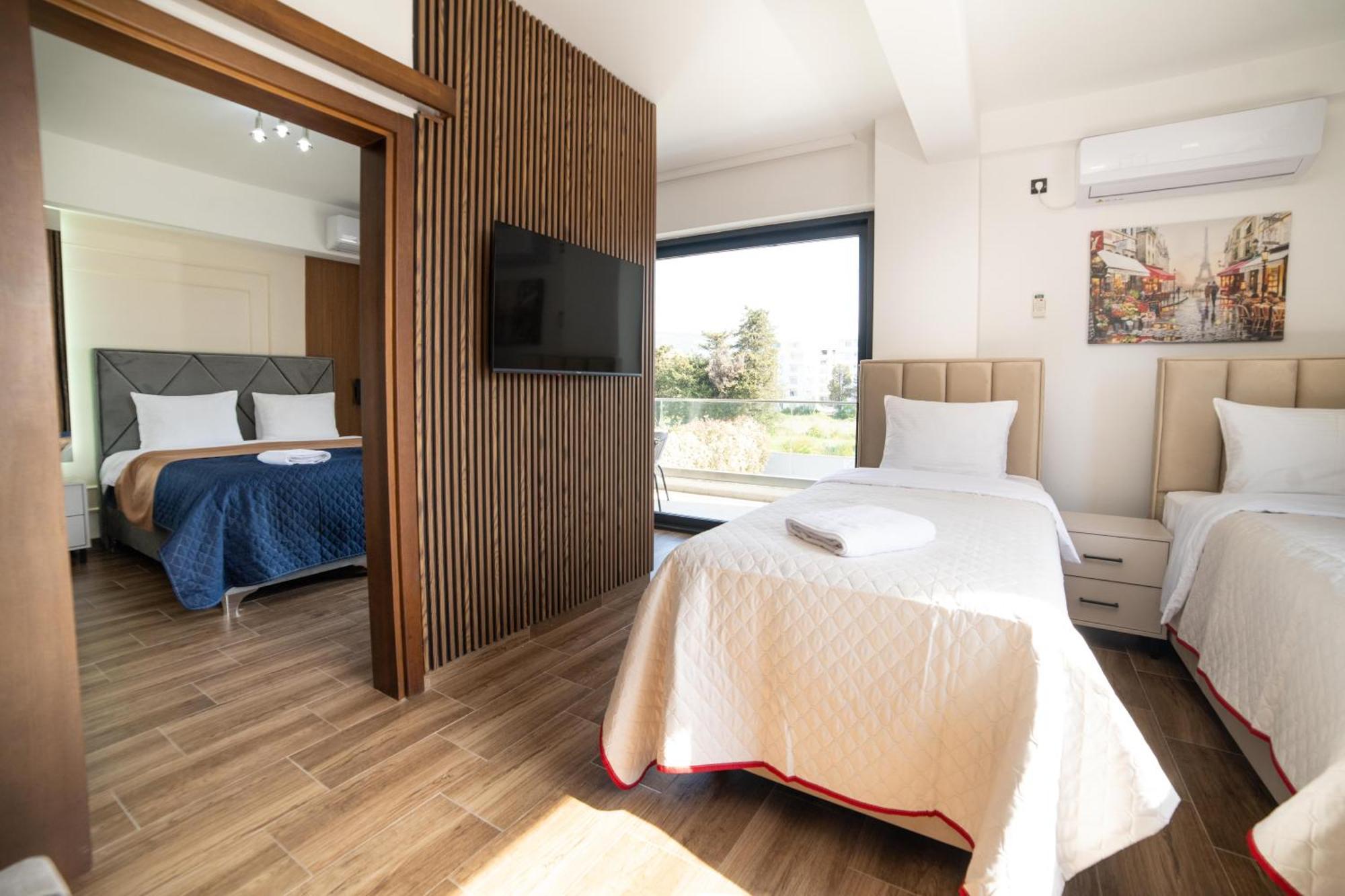 Hotel Lajka Luxury Ulcinj Bagian luar foto