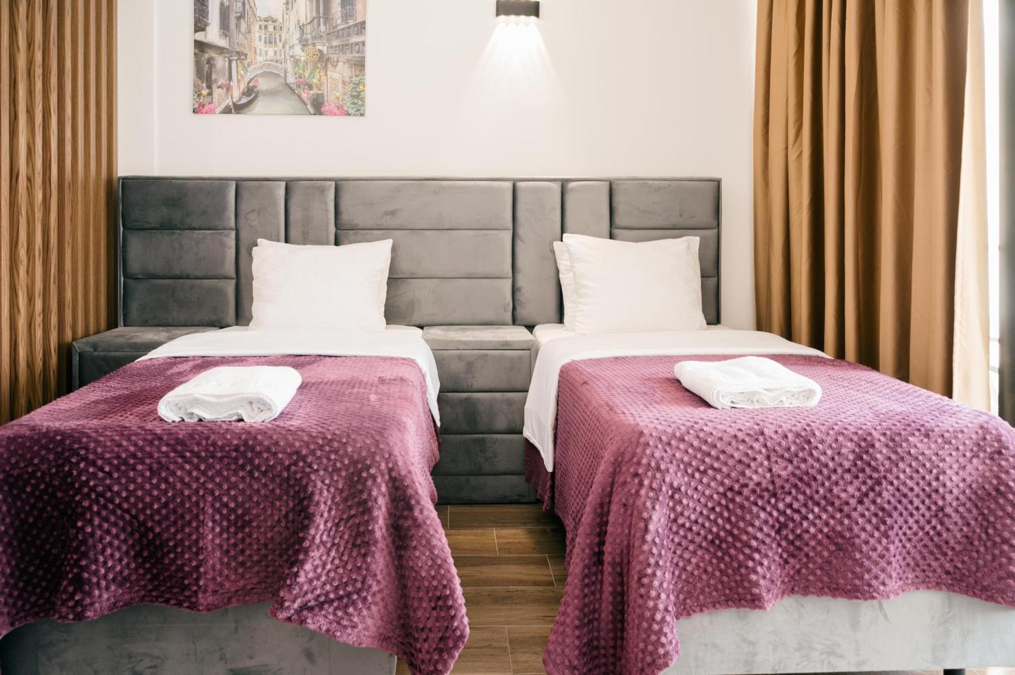 Hotel Lajka Luxury Ulcinj Bagian luar foto